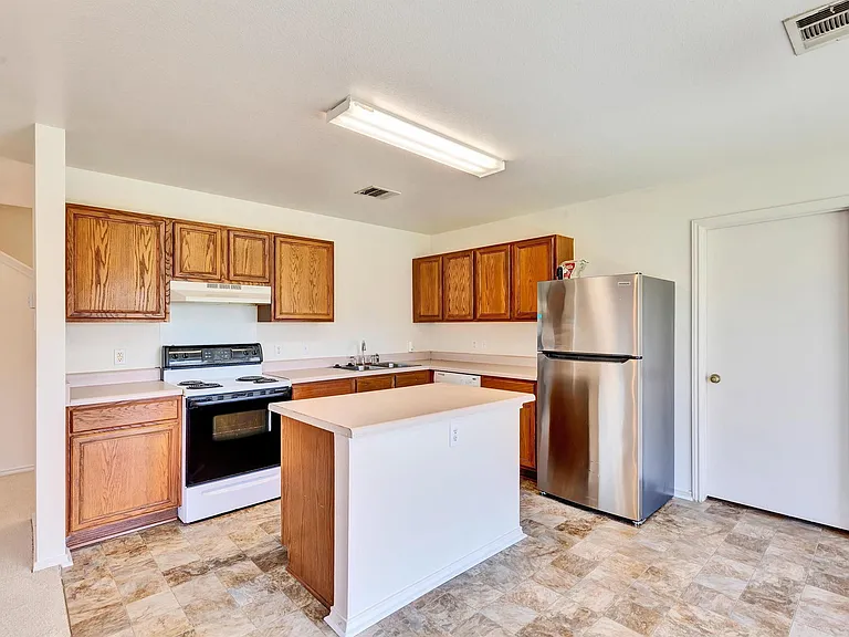 5204 Bahan Dr — Photo 41