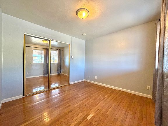 5th image of 6544 Fairview Rd