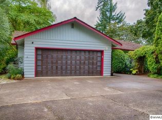 531 W Hills Way NW, Salem, OR