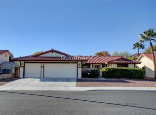8636 Cremona Dr, Las Vegas, NV 89117