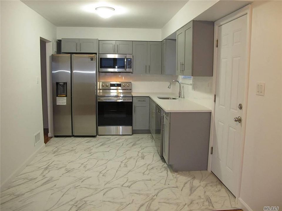 1st image of 65-09 Douglaston Pkwy #1
