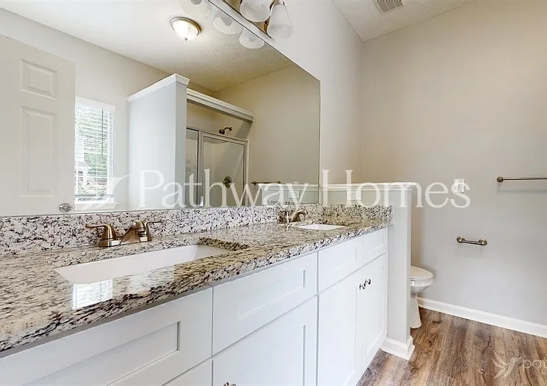 8401 Somerton Cir — Photo 10