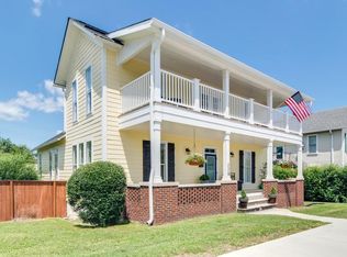 228 N Main St, Dickson, TN 37055