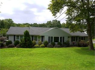 77 Haas Rd, Basking Ridge, NJ 07920