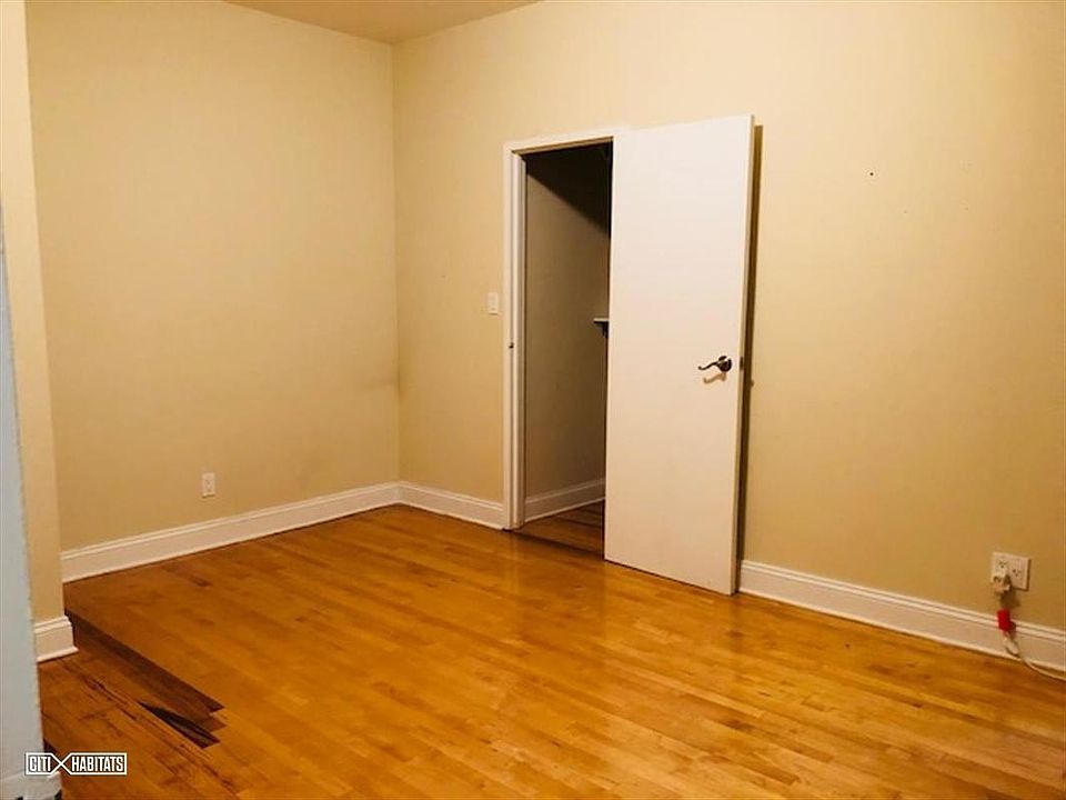 1st image of 150 W 47th St APT 6A