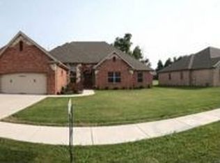 1001 S Shuyler Ln, Republic, MO 65738