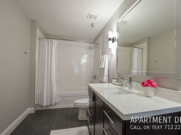 5th image of 915 Texas Ave Unit 420-1765