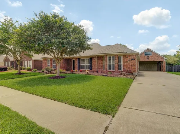 3618 Dry Creek Dr, Pasadena, TX 77505