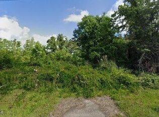 402 Piney Ridge Dr, Waveland, MS 39576