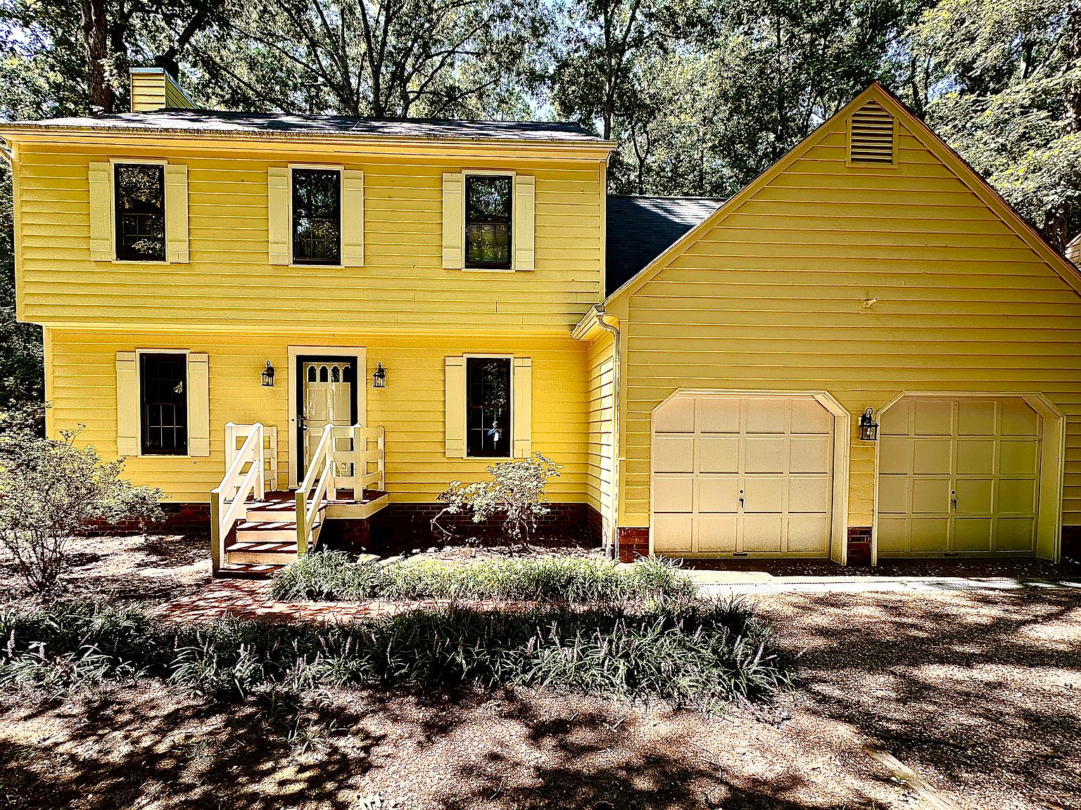 House on the Hill イエローロンパース&ボンネット 2614 Cradle Hill Ct, Midlothian, VA 23112 | Zillow