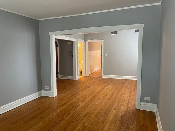 4th image of 7647 Taylor St