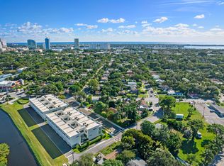 1933 Dock St, West Palm Beach, FL 33401