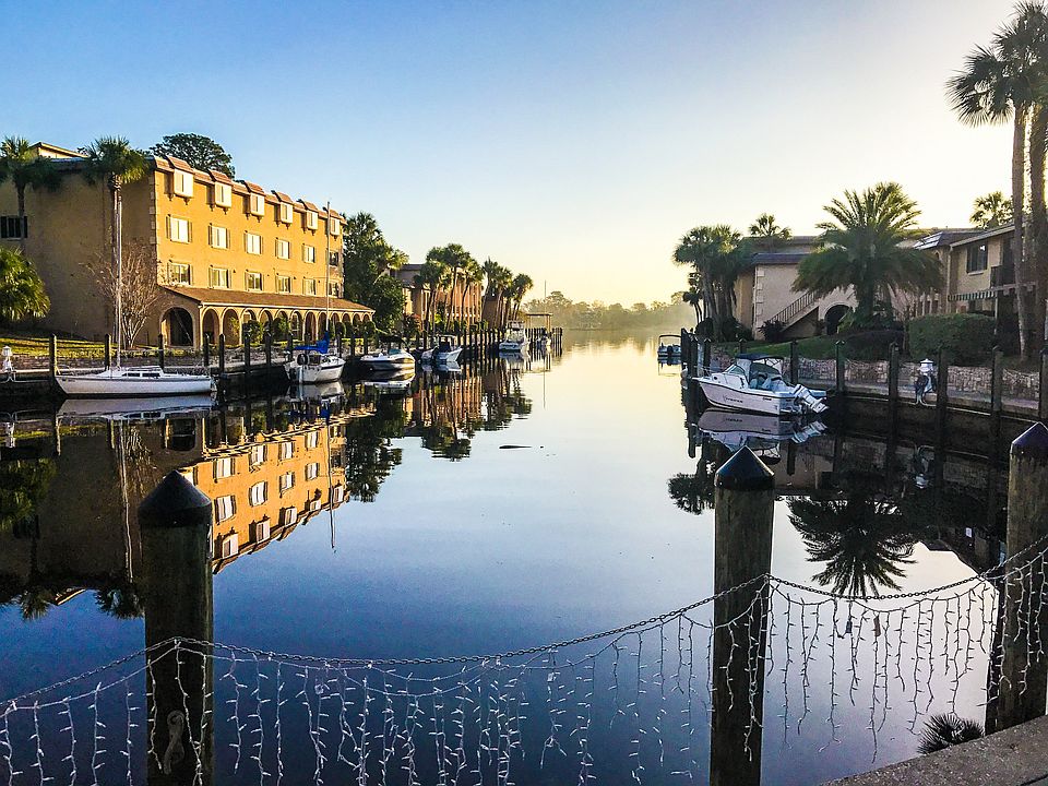 Marina on the Ortega