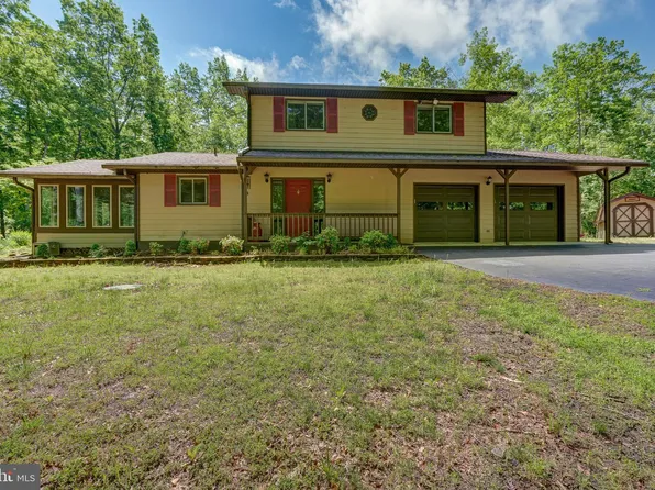 120 Lakewood Cir, Mineral, VA 23117