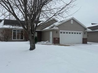 316 20th St W, Glencoe, MN 55336