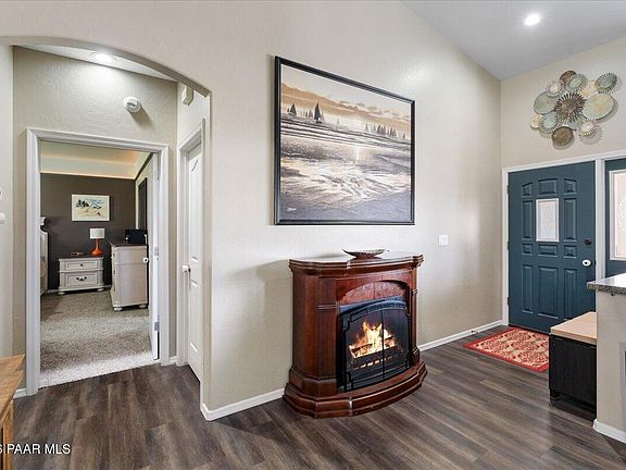 3rd image of 4521 N Reston Pl