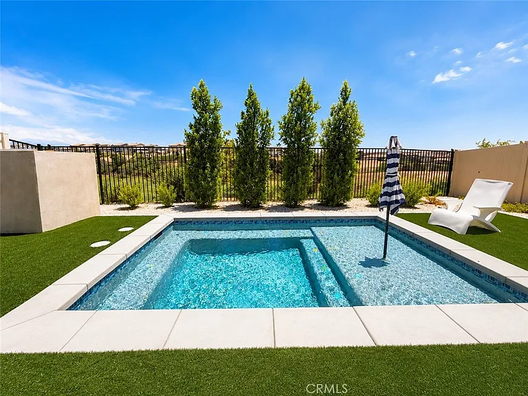35261 Zachary Way — Photo 2