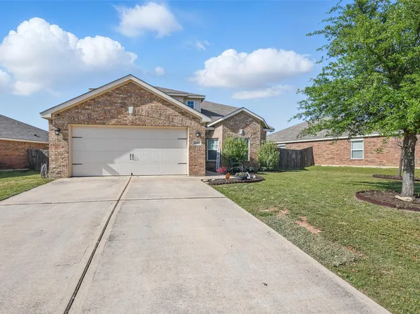 6145 Chalk Hollow Dr, Fort Worth, TX 76179