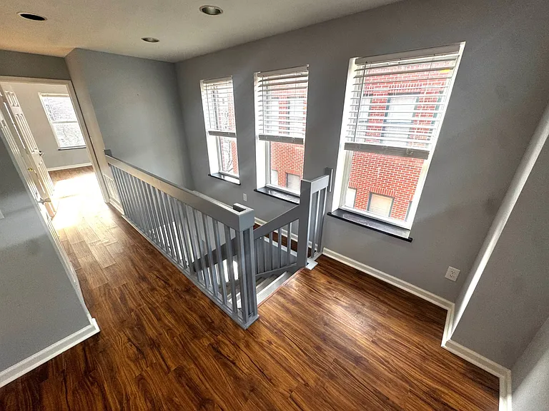 133 Walton St #Townhouse 129 — Photo 27