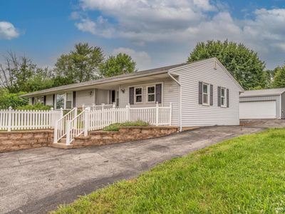 4260 W 3rd St, Bloomington, IN, 47404