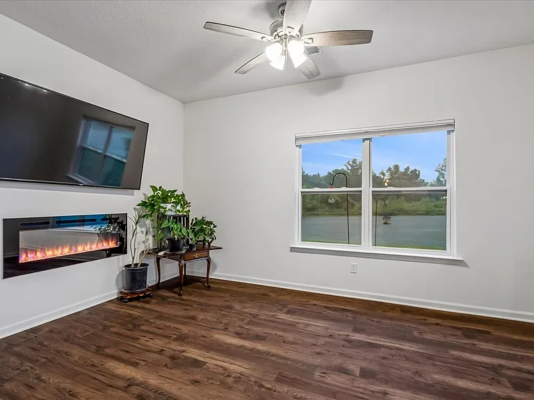 4786 Barrett Oaks Dr — Photo 17
