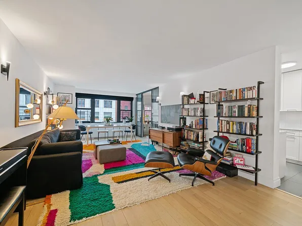 196 E 75th St APT 3F, Manhattan, NY 10021
