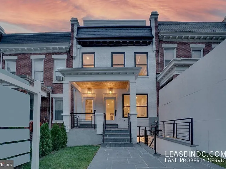 3524 Park Pl NW #2 — Photo 1
