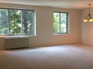 3000 Spout Run Pkwy APT A304, Arlington, VA 22201