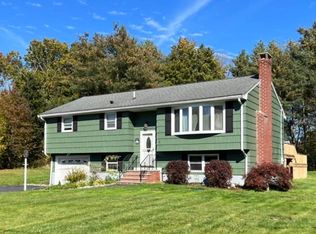 6 Tiffany Cir, West Bridgewater, MA 02379