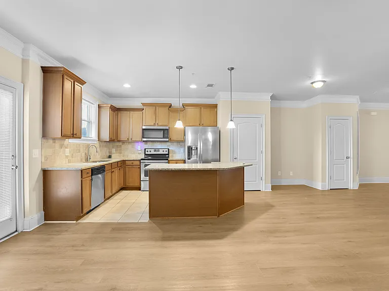 174 Woodhaven Way — Photo 8