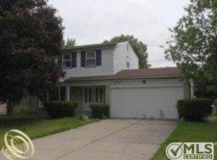 23780 Rockingham St, Southfield, MI 48033