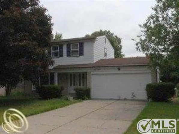 23780 Rockingham St, Southfield, MI 48033