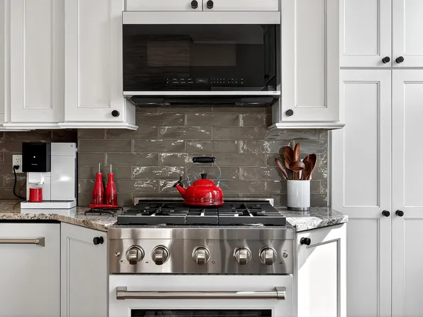 129 Prospect Street image 2 of 34