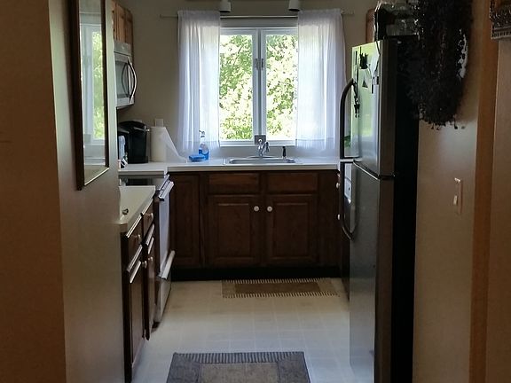 3rd image of 400 Colonial Dr Unit 34