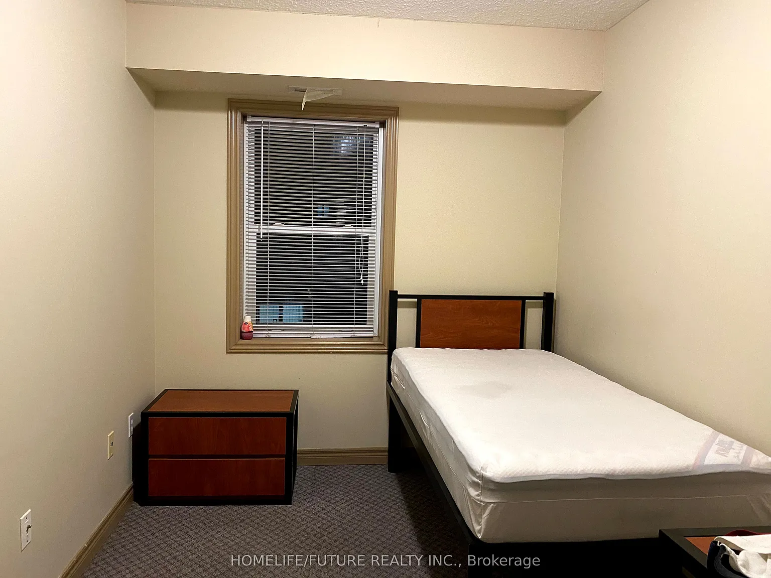 5 bed, $875 — Photo 4