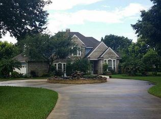 105 Van Fleet Ct, Auburndale, FL 33823