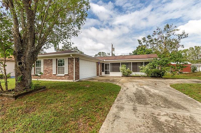 1st image of 2116 Cordova Cir N