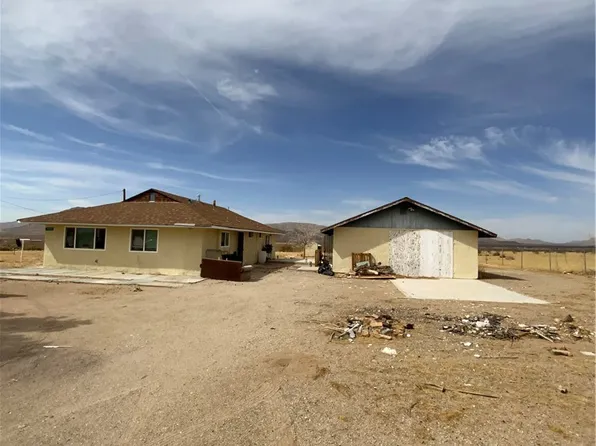 16962 Huff Rd, Lucerne Valley, CA 92356