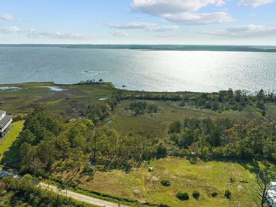 1st image of 123 Bird Shoal Lane