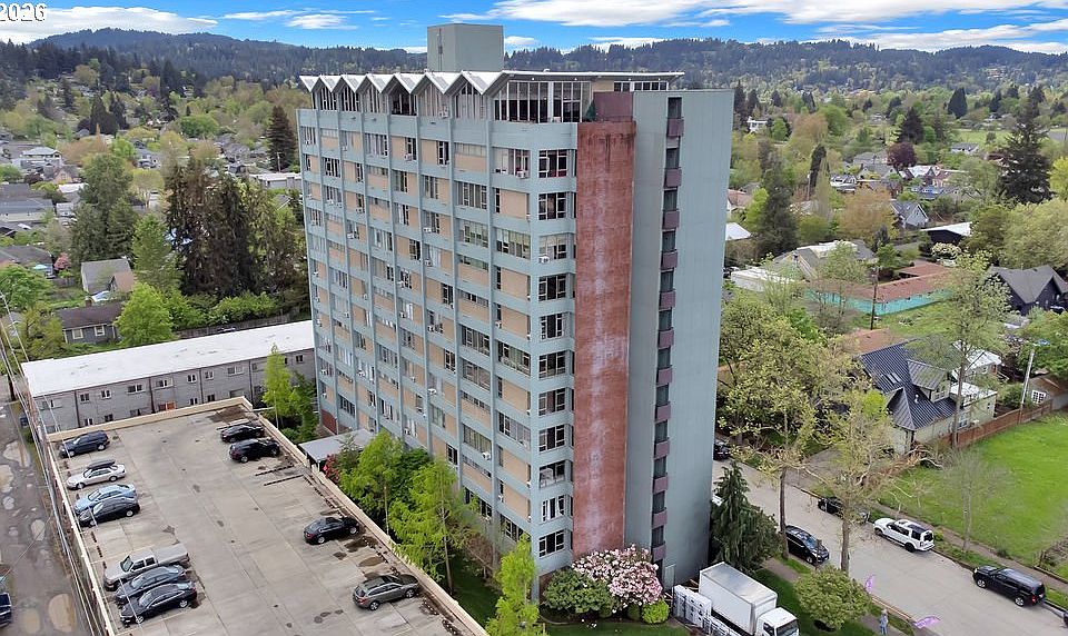 1st image of 1313 Lincoln St APT 508