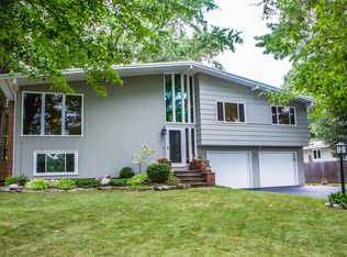 7631 Joseph Dr, North Syracuse, NY 13212