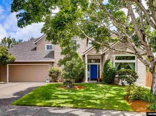 31192 SW Willamette Way W, Wilsonville, OR