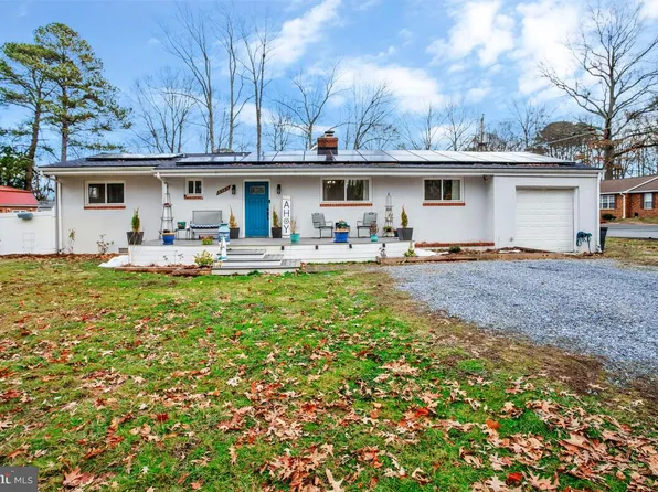 5983 Tyler Rd, Deale, MD 20751