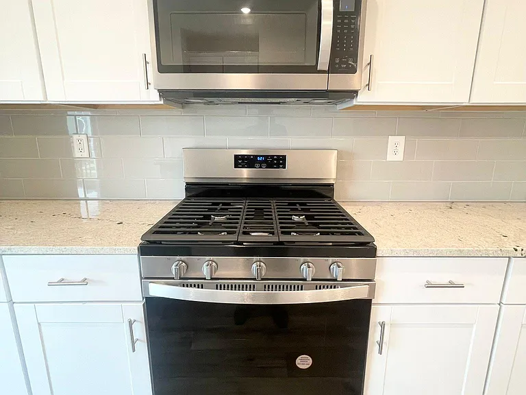 4419 Millennium Ave — Photo 11