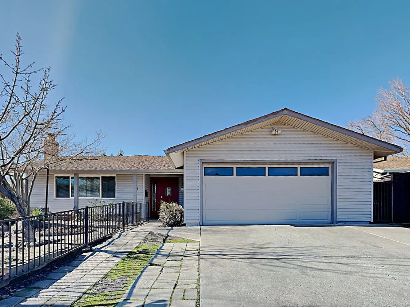 10248 Country Way photo 1