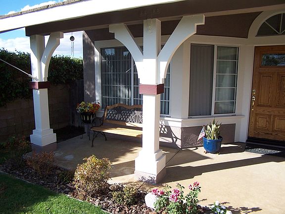 3rd image of 28070 Aspenwood Way