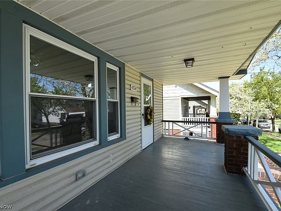 3rd image of 4374 W 49th St