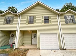 1206 Pine Tree Trl, College Park, GA 30349