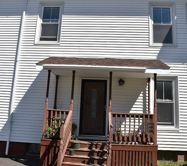 91 Main St #1 — Photo 3