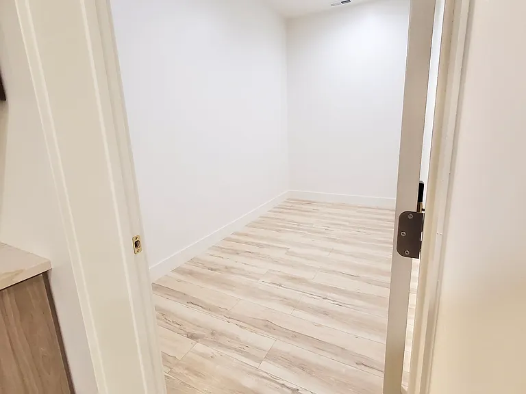 6025 E Emigration Canyon Rd — Photo 35